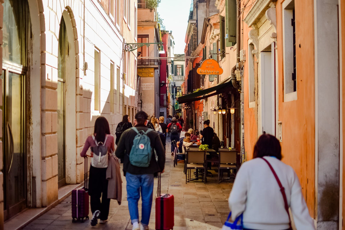Smart Packing for a Seven-Day Trip